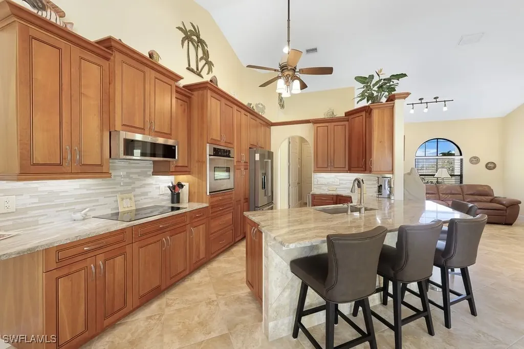 4311 SW 20th Avenue Cape Coral FL 33914