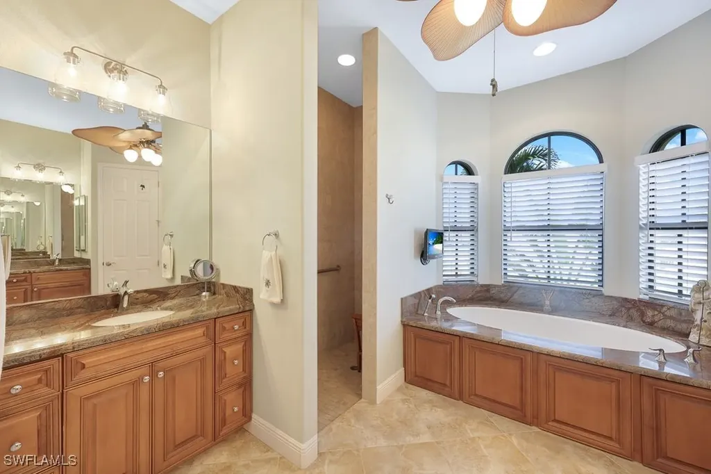 4311 SW 20th Avenue Cape Coral FL 33914