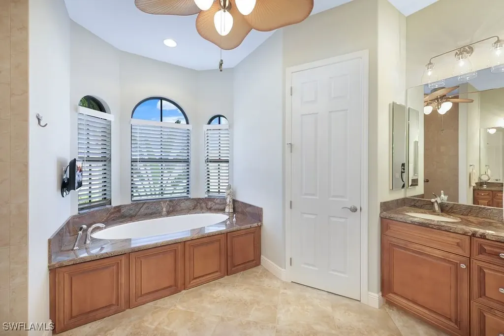 4311 SW 20th Avenue Cape Coral FL 33914