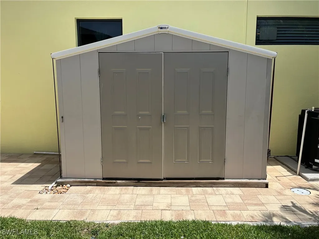 4311 SW 20th Avenue Cape Coral FL 33914