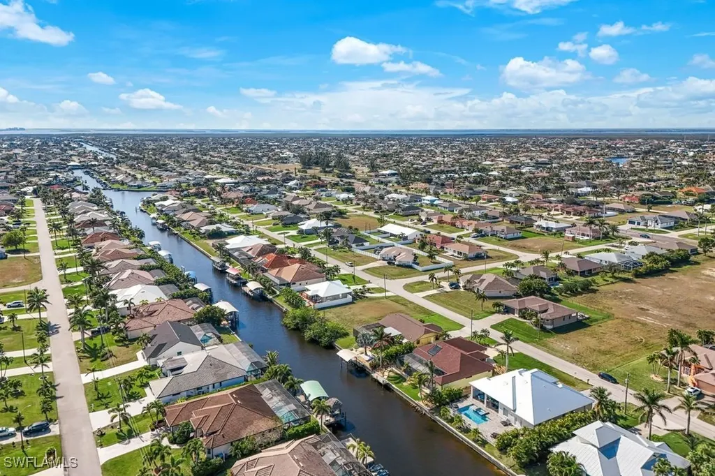 4311 SW 20th Avenue Cape Coral FL 33914