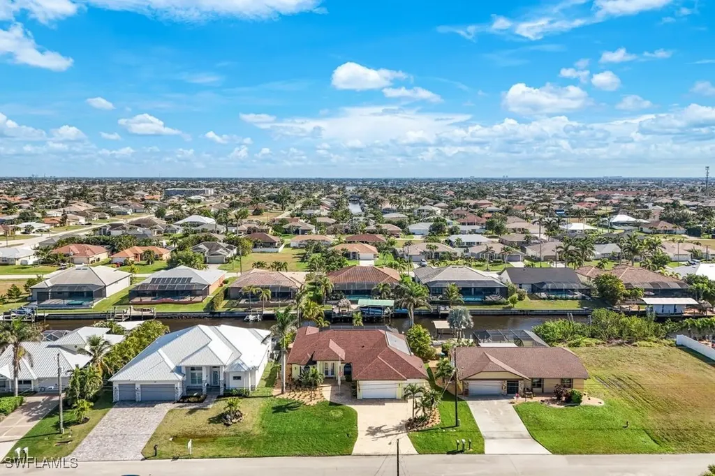 4311 SW 20th Avenue Cape Coral FL 33914
