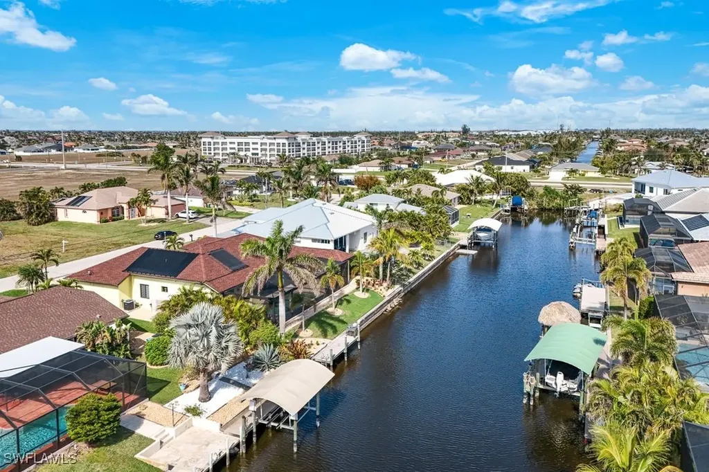 4311 SW 20th Avenue Cape Coral FL 33914