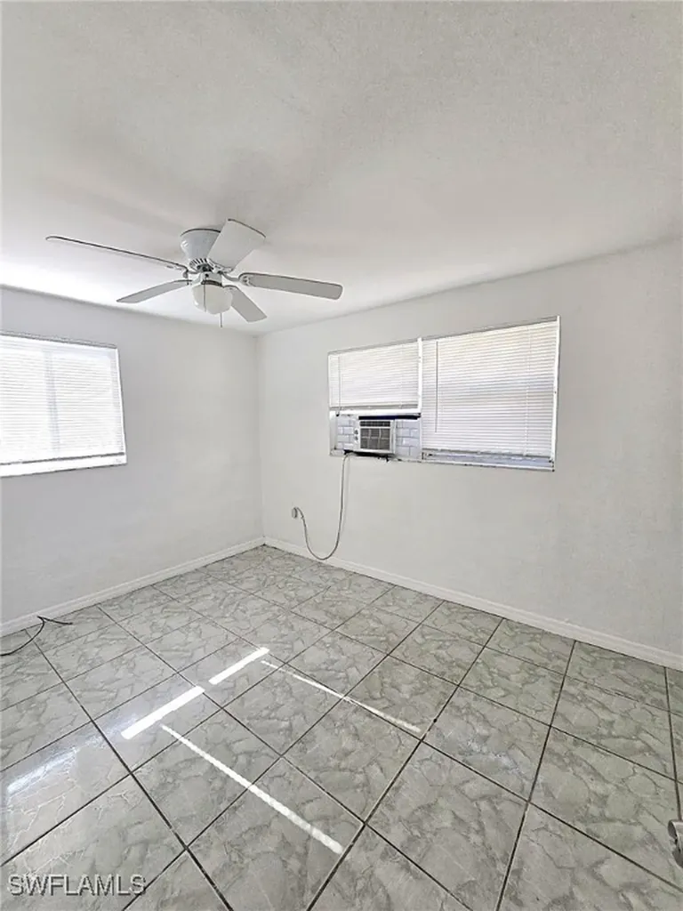 3135 Blount Street Fort Myers FL 33916