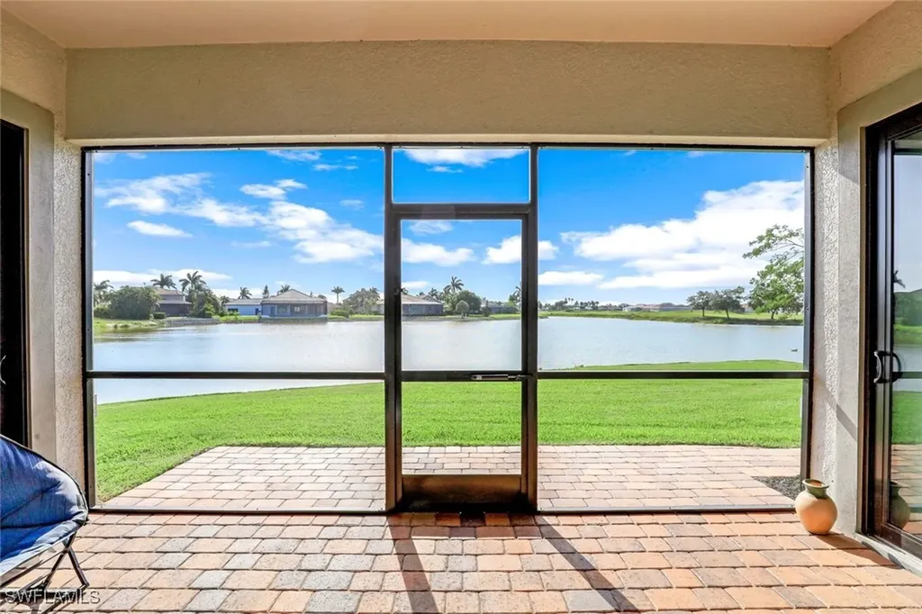 18624 Royal Hammock Boulevard Naples FL 34114