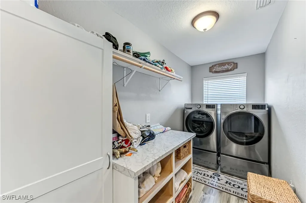2812 SW 29th Avenue Cape Coral FL 33914