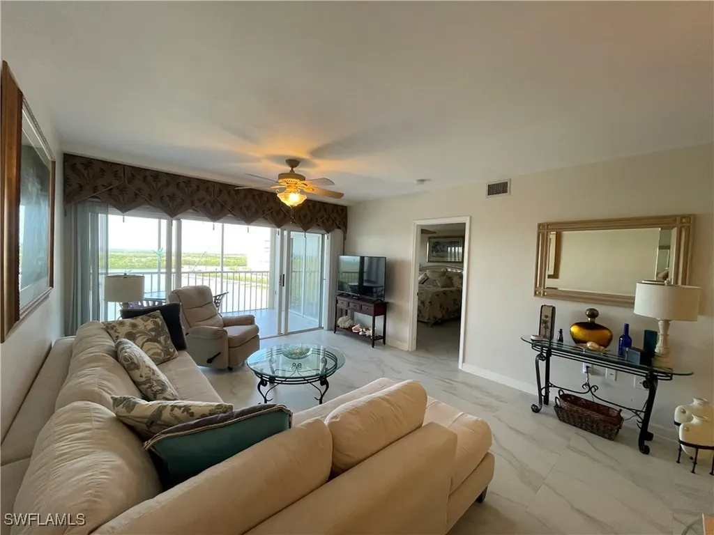13105 Vanderbilt Drive Naples FL 34110