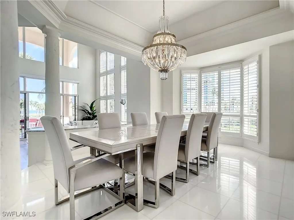 21 Casa Mar Lane Naples FL 34103