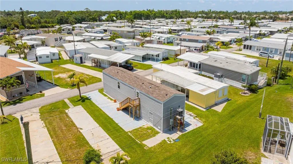 20751 Garden Drive Estero FL 33928