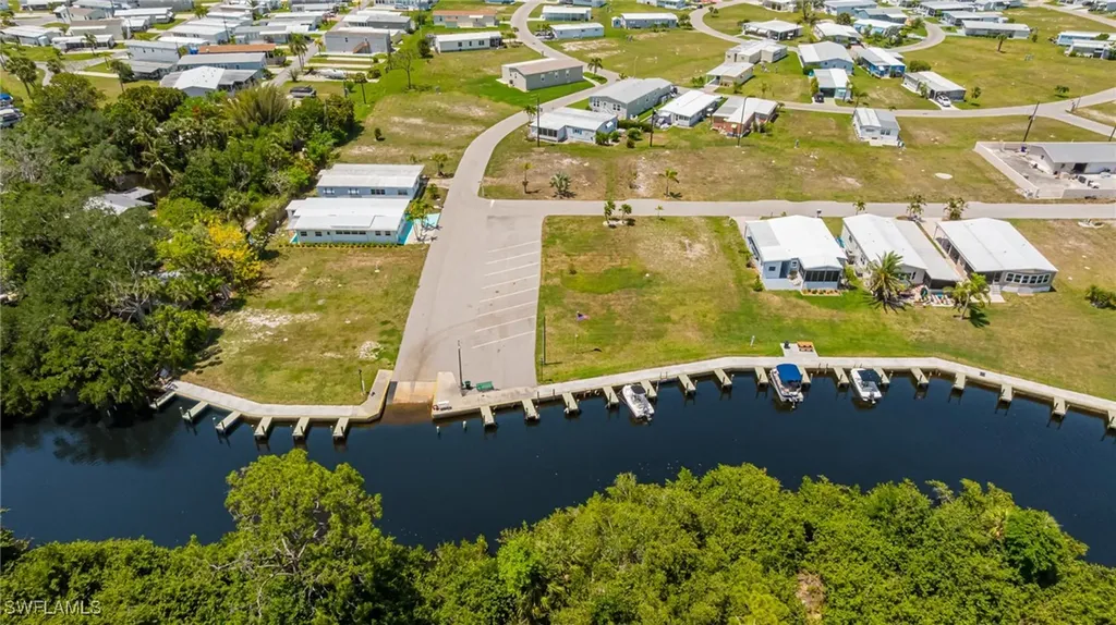 20751 Garden Drive Estero FL 33928