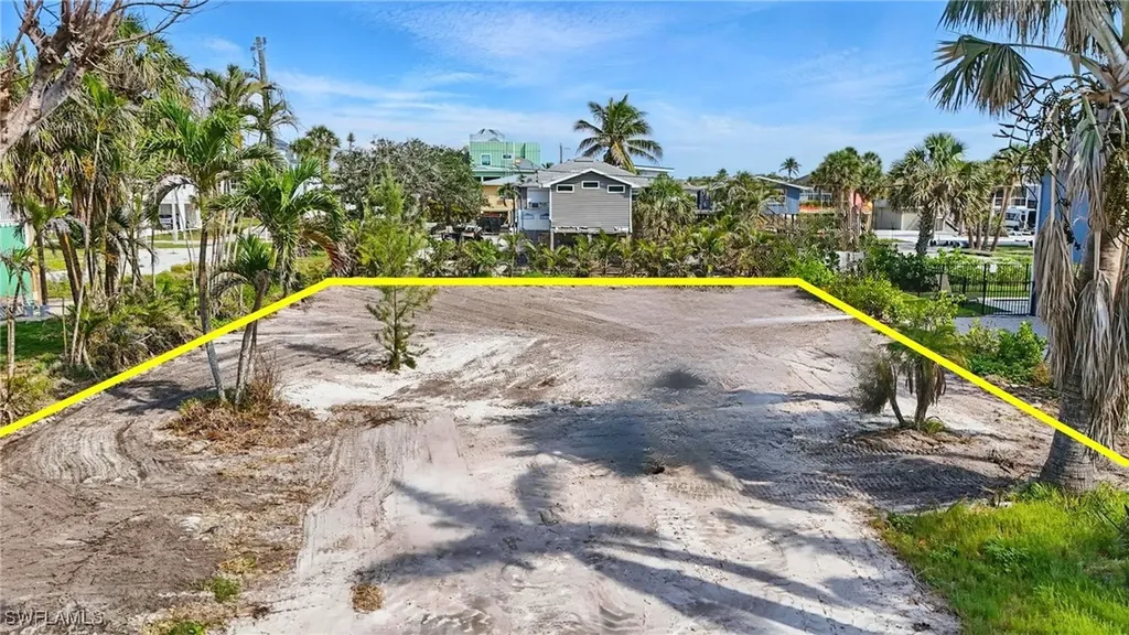 121 Gulf Island Drive Fort Myers Beach FL 33931