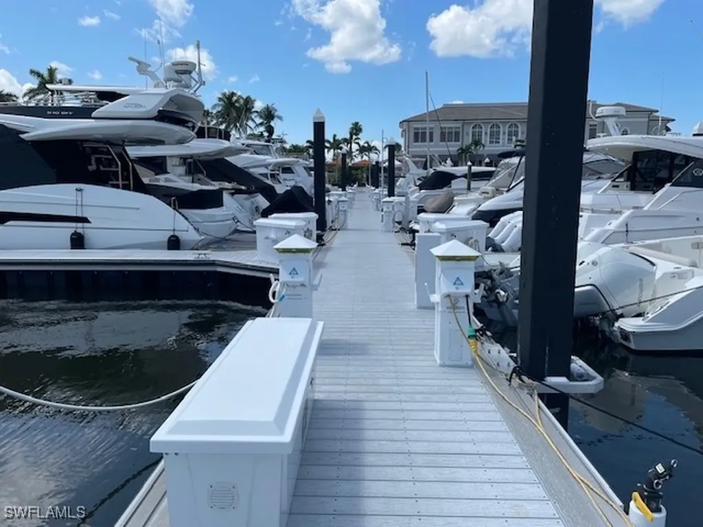 38' Boat Slip At Gulf Harbour B-24 Fort Myers FL 33908