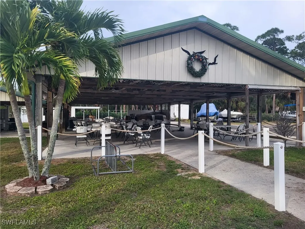 87 Middlesex Road Fort Myers FL 33908