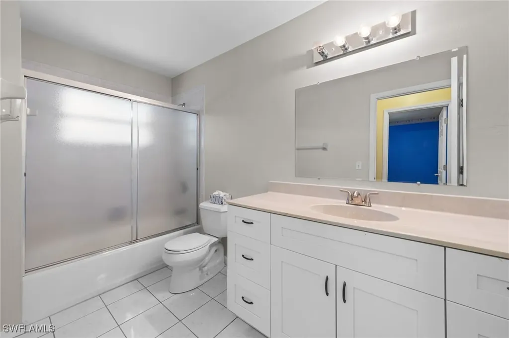 206 SE 12th Terrace Cape Coral FL 33990