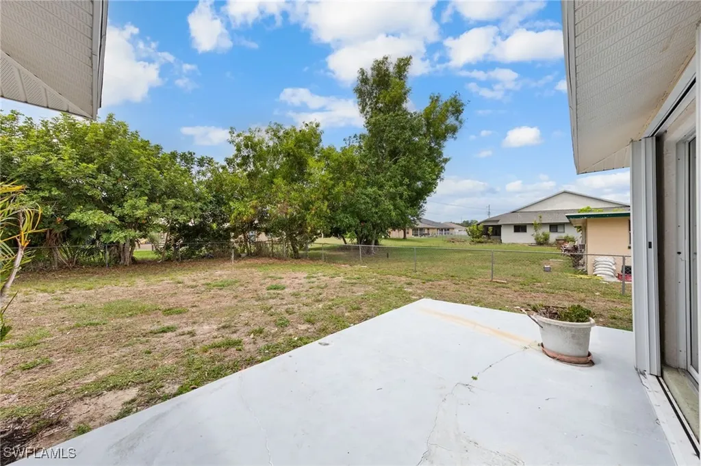 206 SE 12th Terrace Cape Coral FL 33990