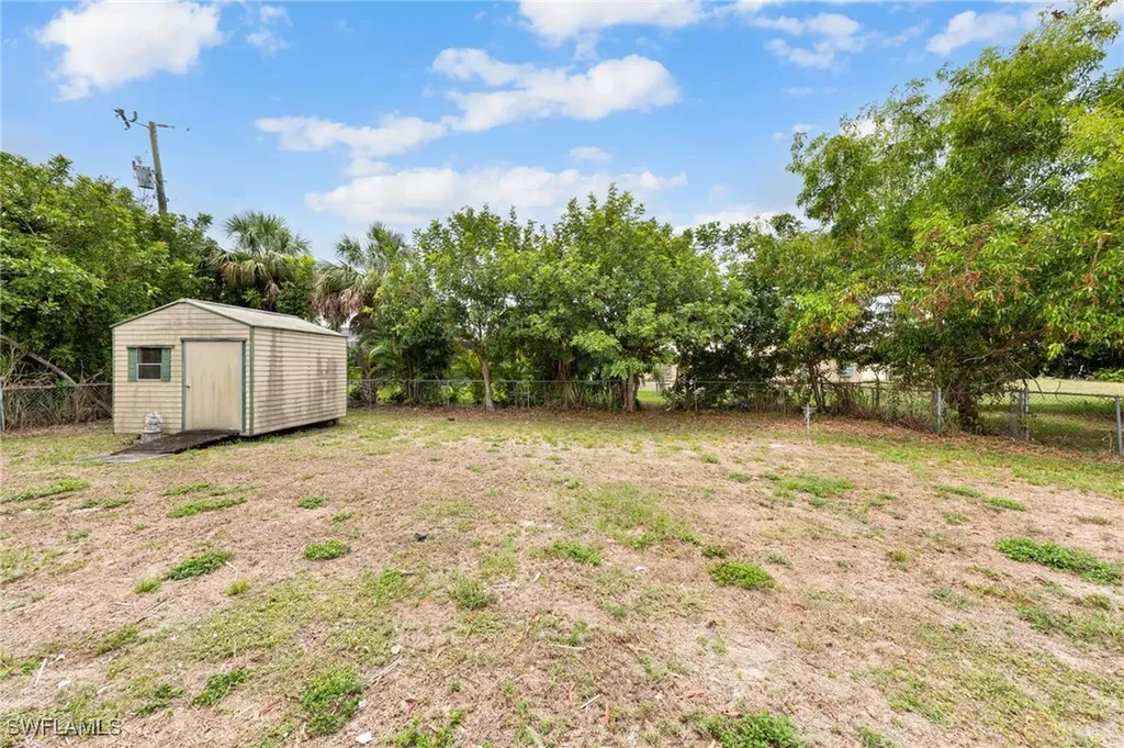 206 SE 12th Terrace Cape Coral FL 33990