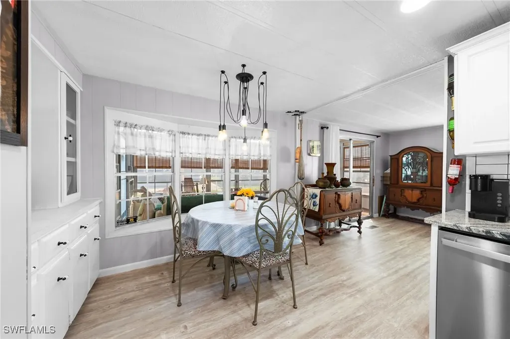 90 Snead Drive North Fort Myers FL 33903