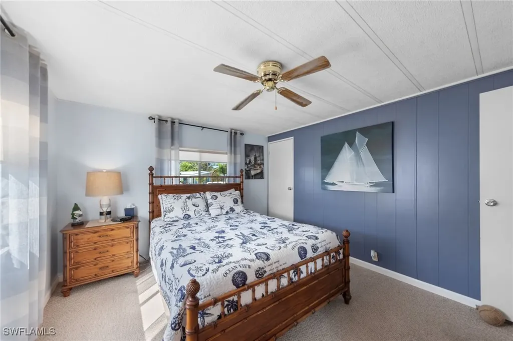 90 Snead Drive North Fort Myers FL 33903