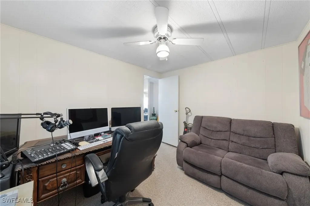 90 Snead Drive North Fort Myers FL 33903