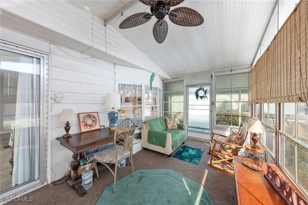 90 Snead Drive North Fort Myers FL 33903