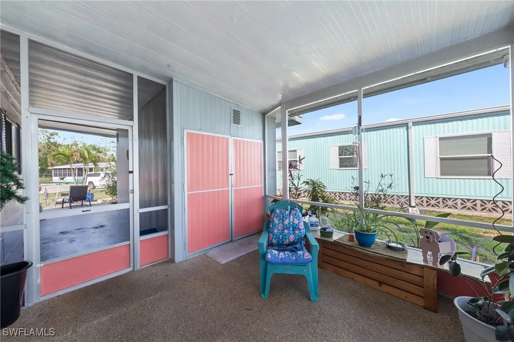 90 Snead Drive North Fort Myers FL 33903