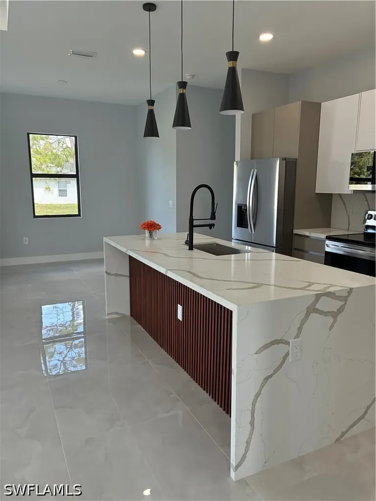 814 Fullerton Avenue S Lehigh Acres FL 33974