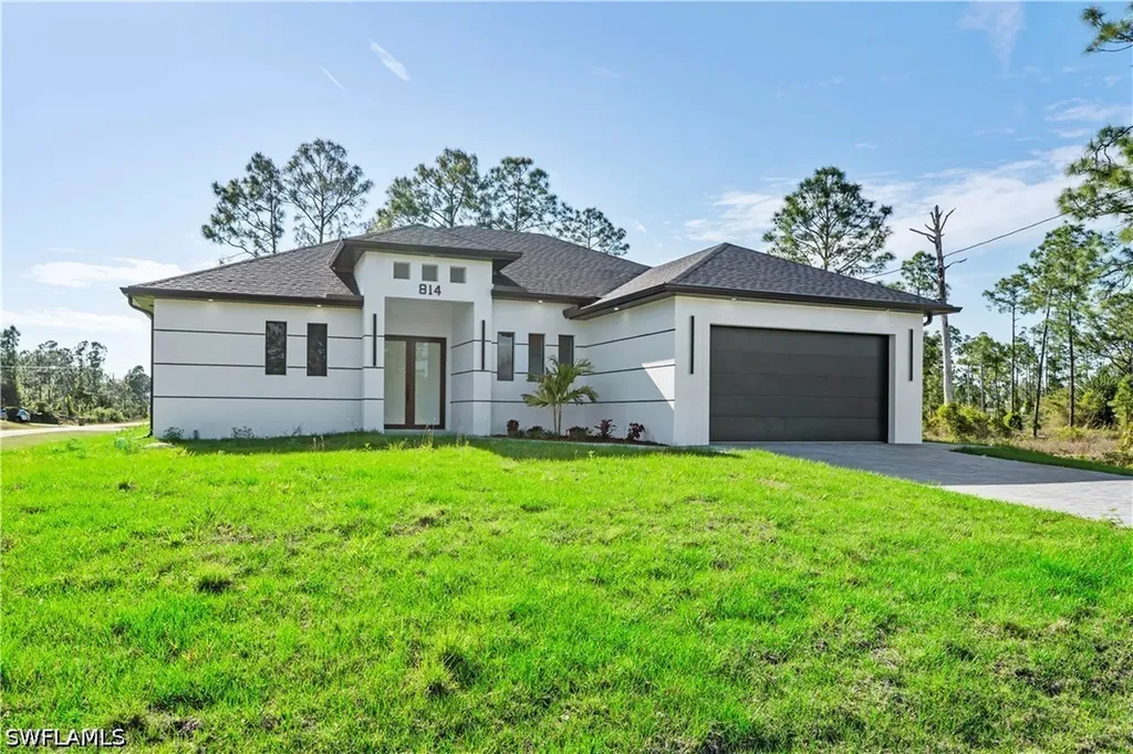814 Fullerton Avenue S Lehigh Acres FL 33974