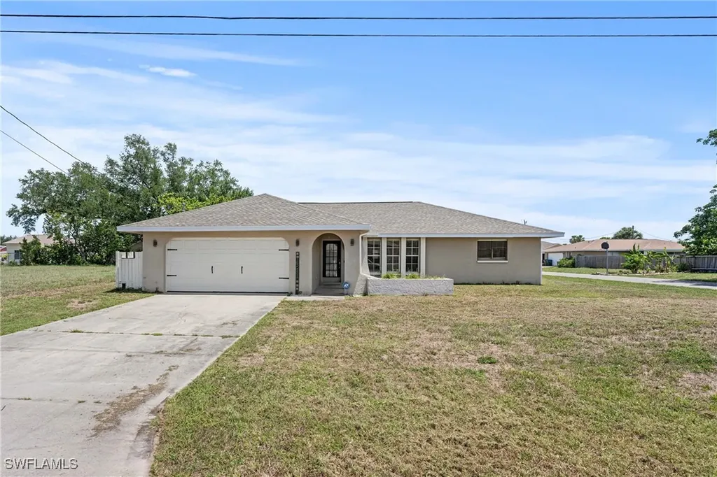 1311 SE 11th Street Cape Coral FL 33990