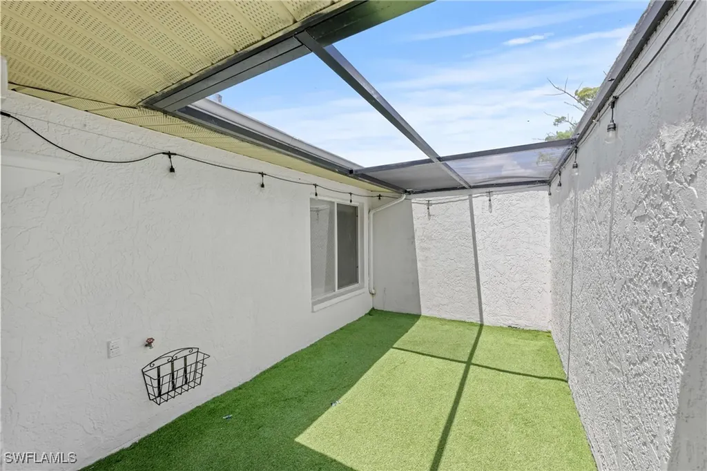 1311 SE 11th Street Cape Coral FL 33990
