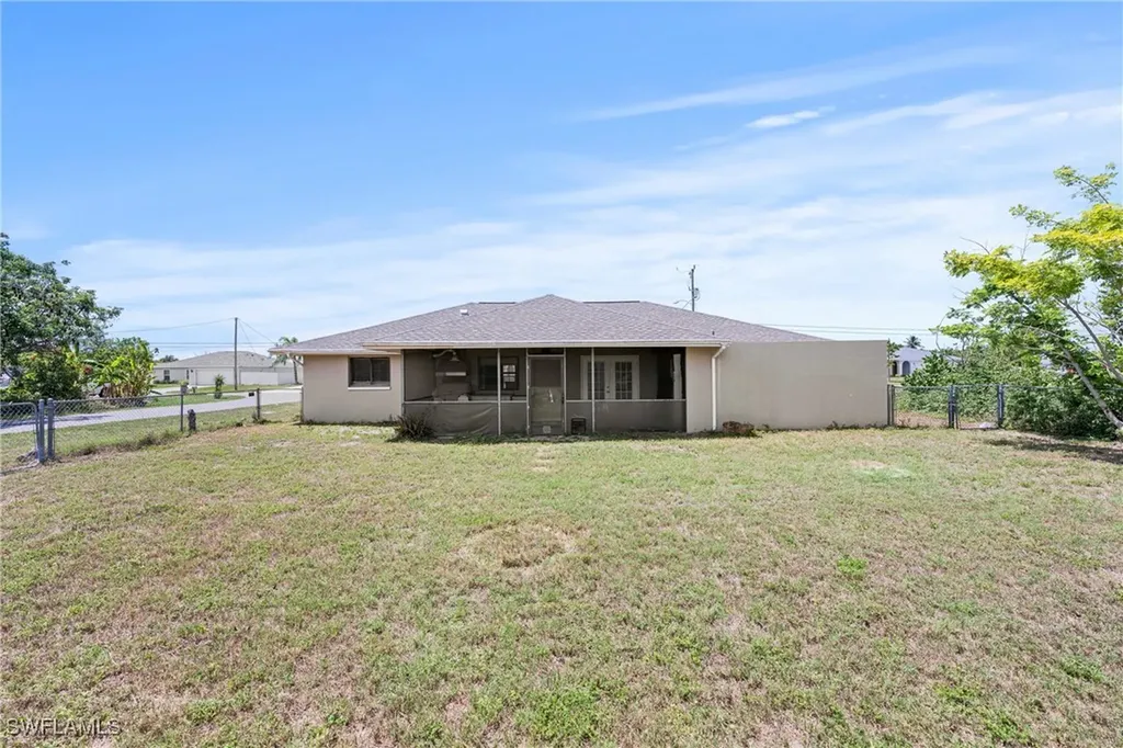 1311 SE 11th Street Cape Coral FL 33990