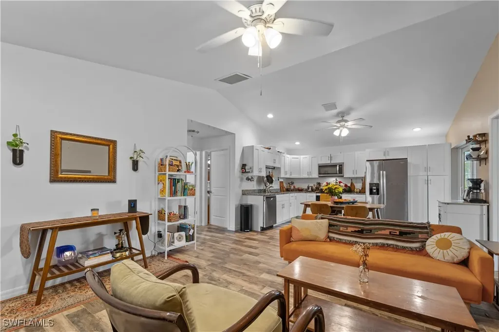 27433 Las Lomas Drive Punta Gorda FL 33955