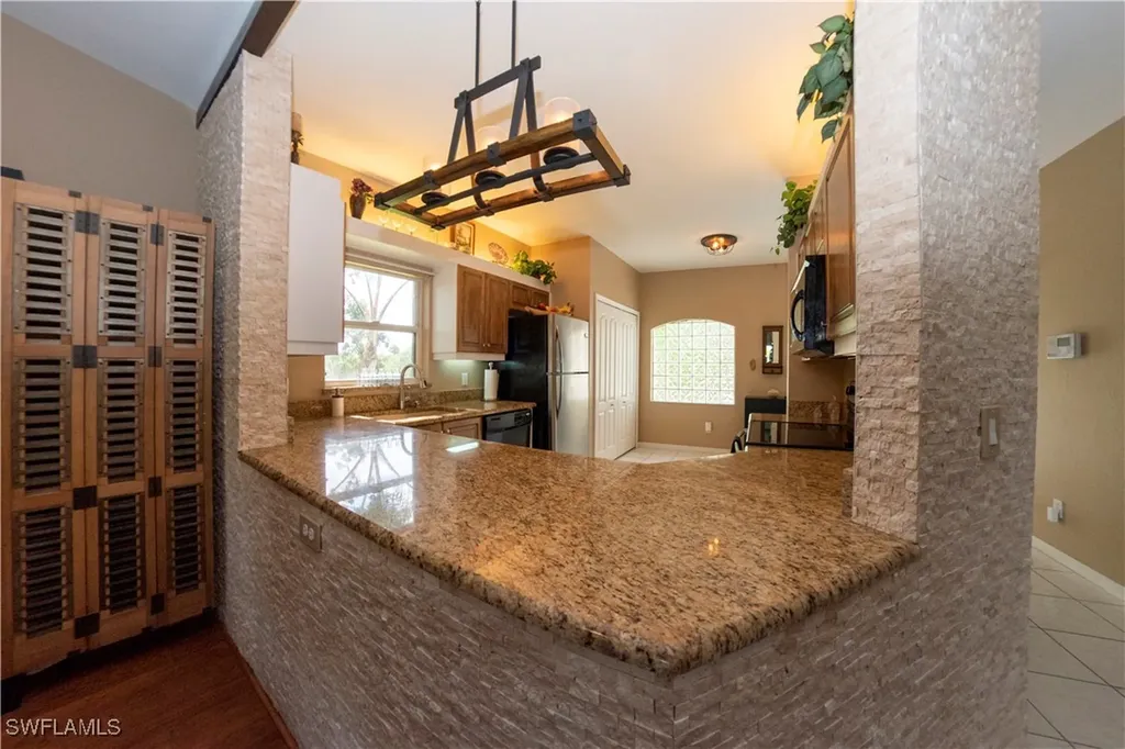 615 Rose Garden Road Cape Coral FL 33914