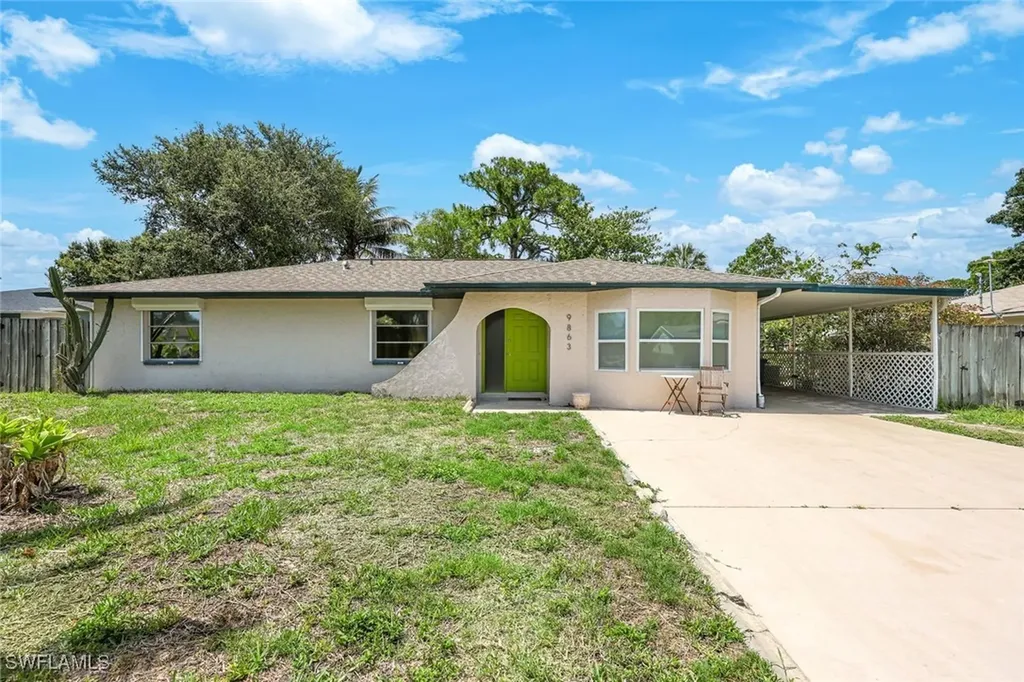 9863 Kentucky Street Bonita Springs FL 34135
