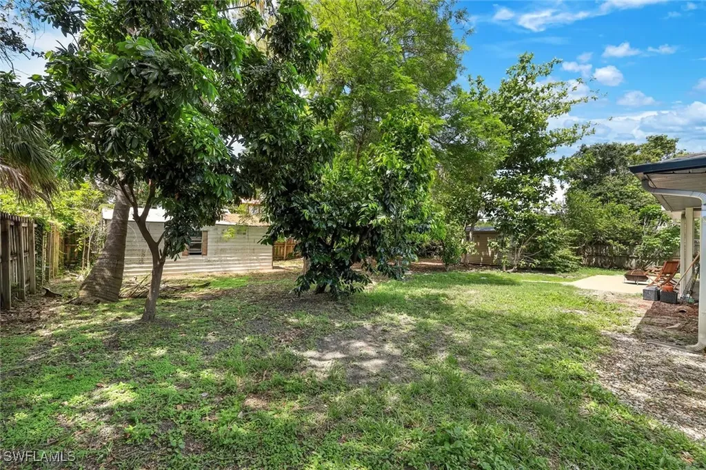 9863 Kentucky Street Bonita Springs FL 34135