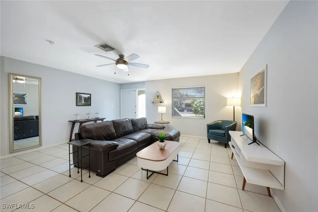 9863 Kentucky Street Bonita Springs FL 34135
