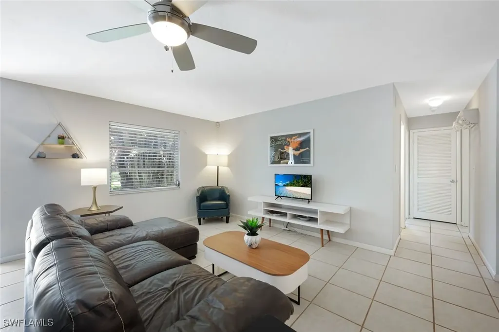 9863 Kentucky Street Bonita Springs FL 34135