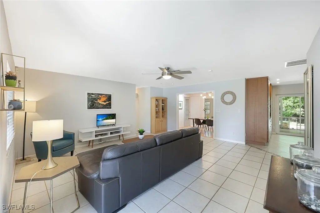 9863 Kentucky Street Bonita Springs FL 34135