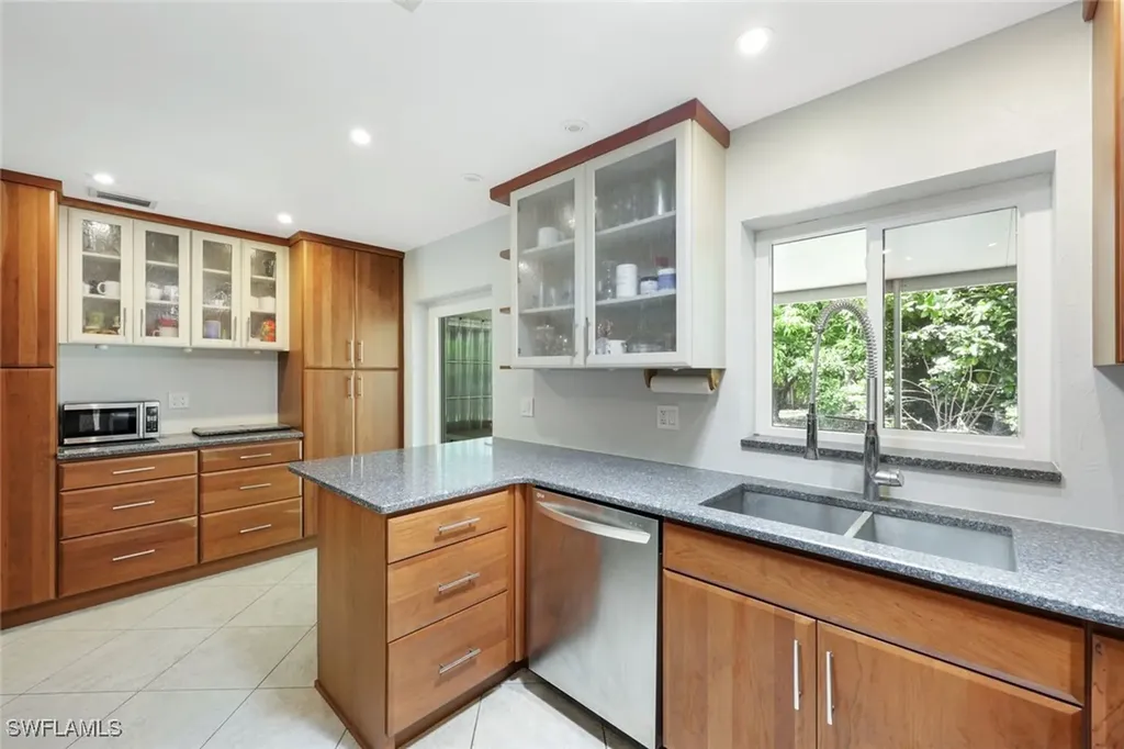 9863 Kentucky Street Bonita Springs FL 34135