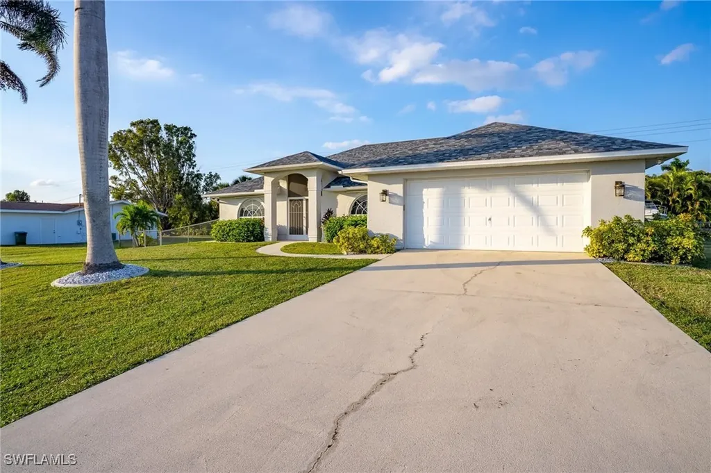 227 SW 48th Terrace Cape Coral FL 33914