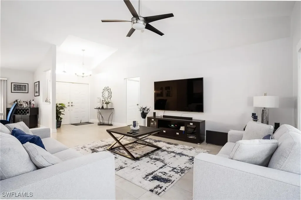 227 SW 48th Terrace Cape Coral FL 33914