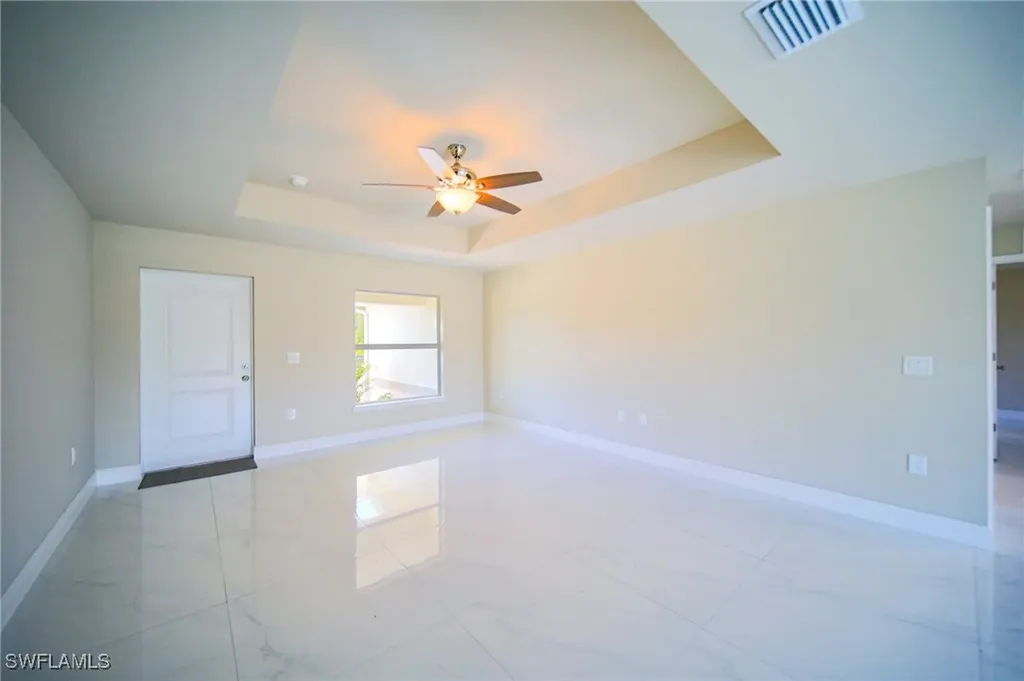 1895 Weldon Avenue Lehigh Acres FL 33972