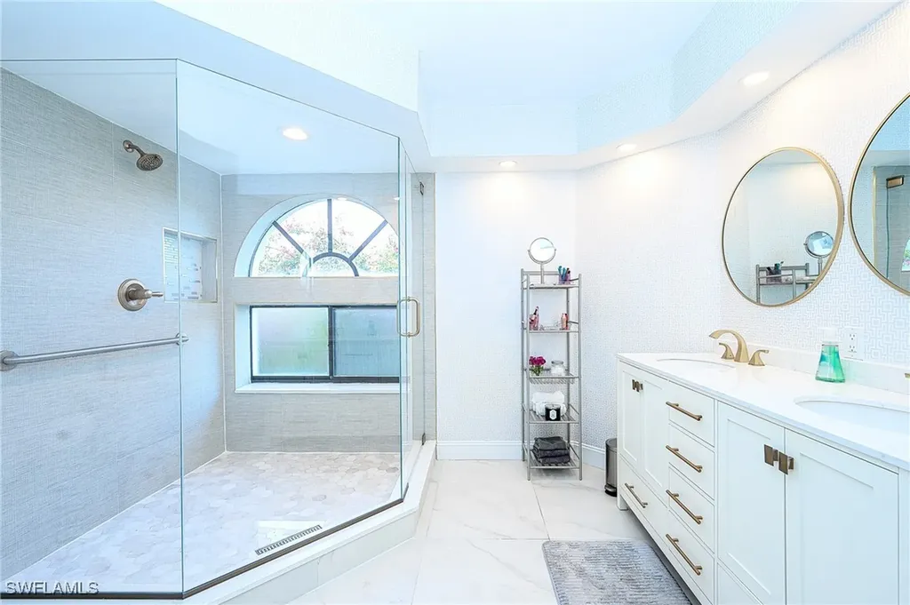 586 Beachwalk Circle Naples FL 34108