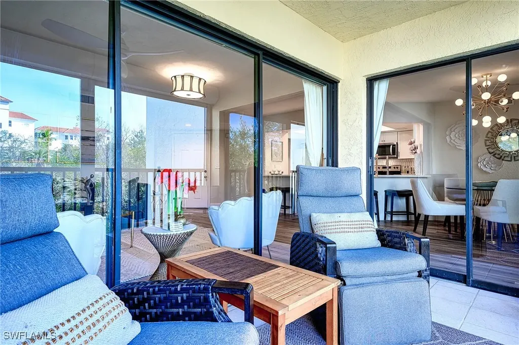 586 Beachwalk Circle Naples FL 34108