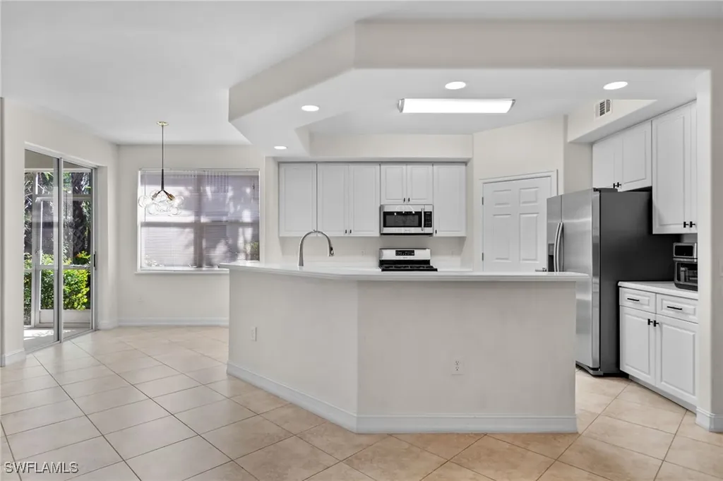 1630 Tarpon Bay Drive S Naples FL 34119