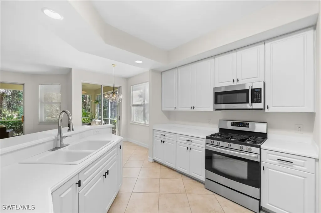 1630 Tarpon Bay Drive S Naples FL 34119