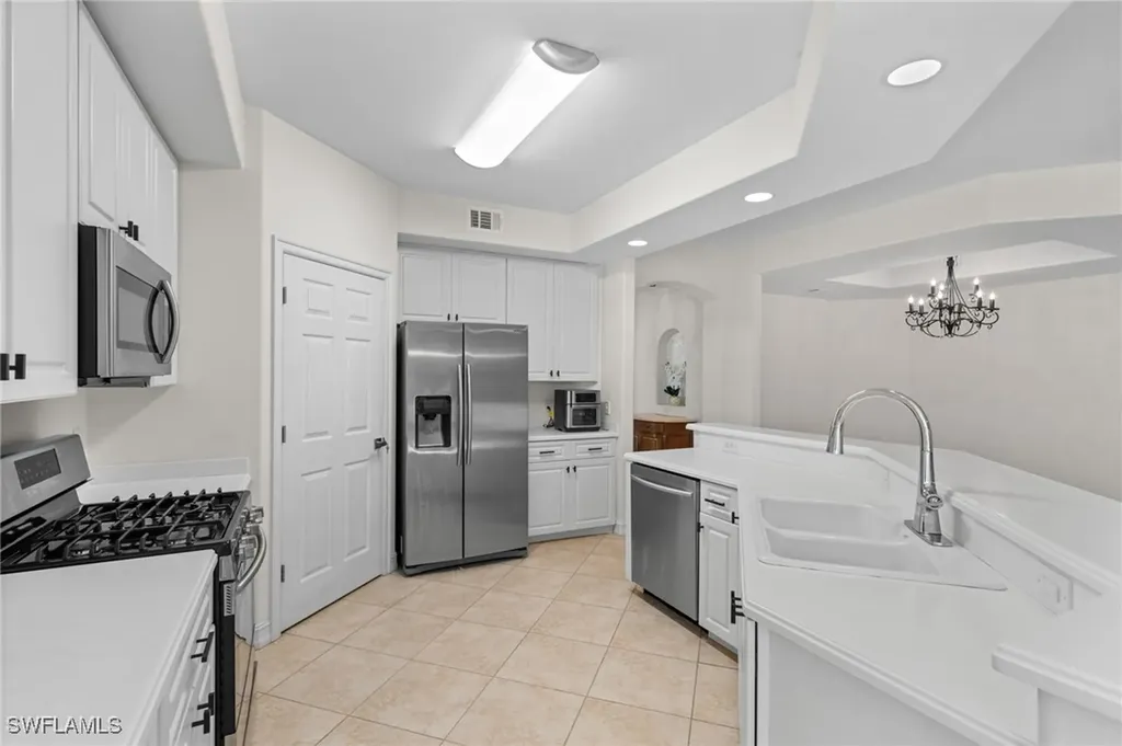 1630 Tarpon Bay Drive S Naples FL 34119
