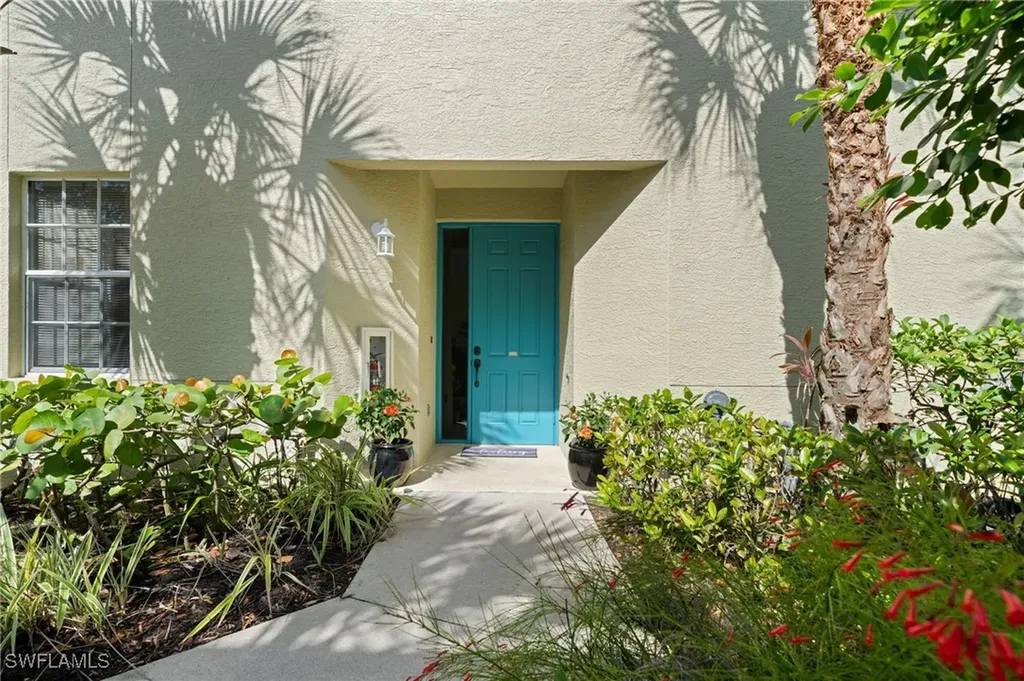 1630 Tarpon Bay Drive S Naples FL 34119