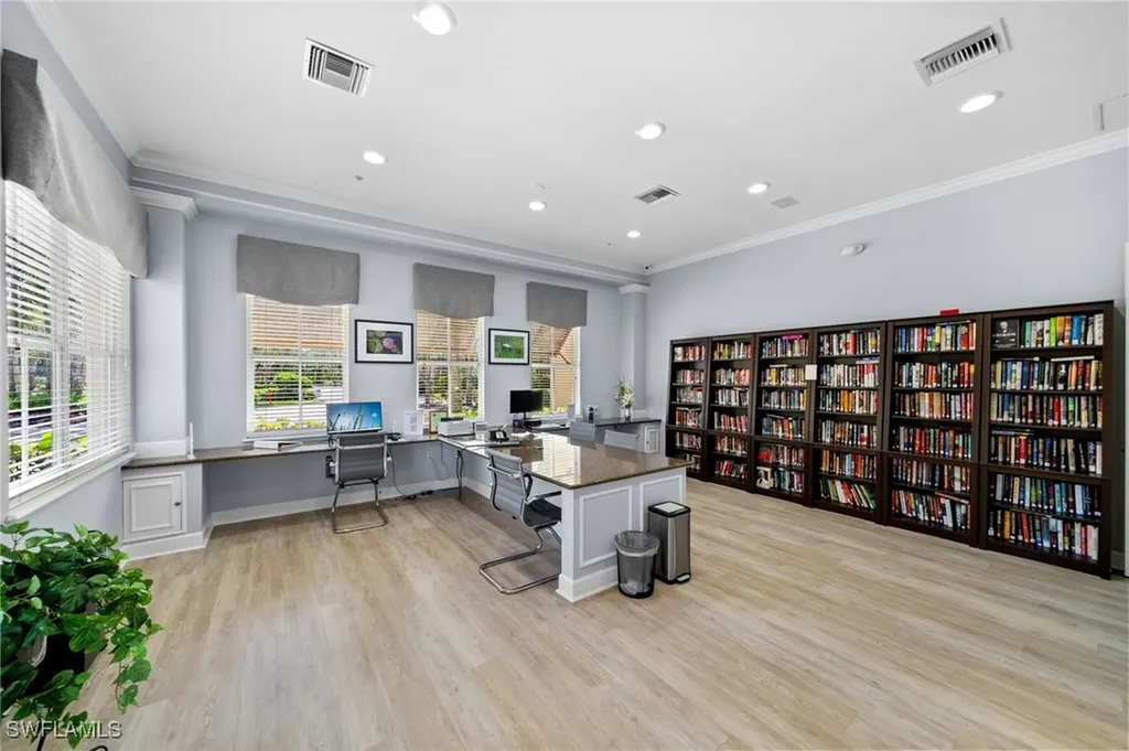 1630 Tarpon Bay Drive S Naples FL 34119