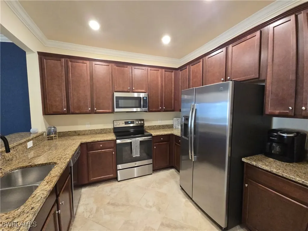 8874 Via Isola Court Fort Myers FL 33966