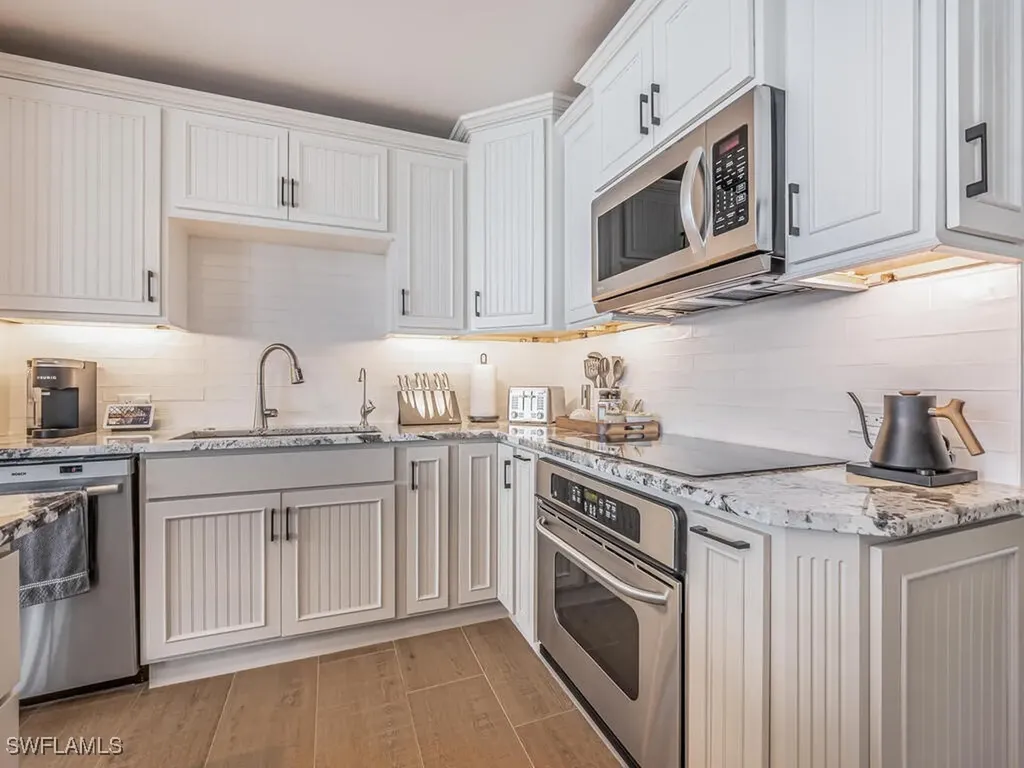 9375 Gulf Shore Drive Naples FL 34108